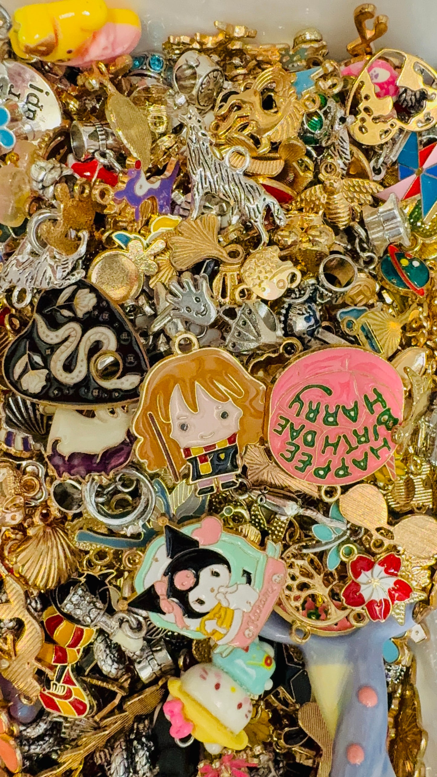 ✨ 9 Scoops of Mystery Charms