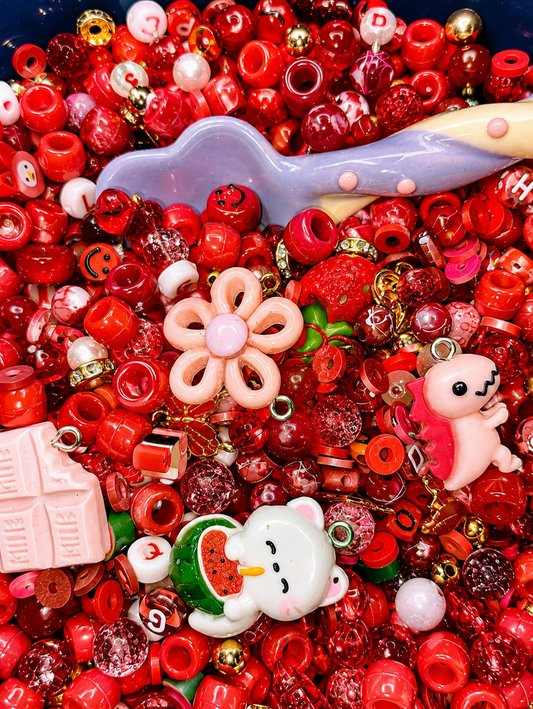 Red ♥️Beads confetti 20 scoops pack